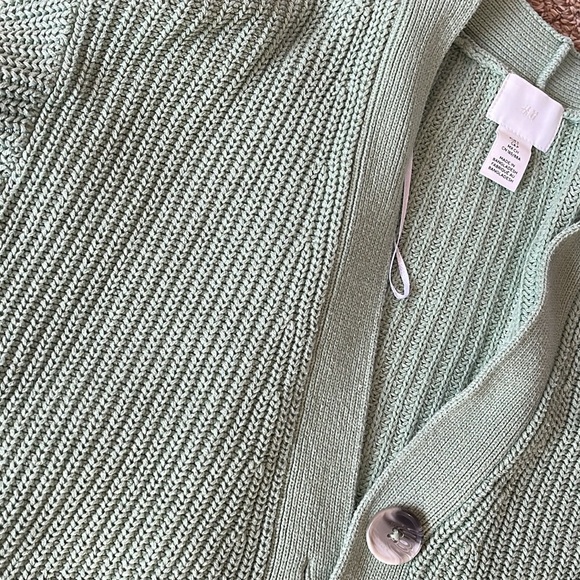 H&M Cable Knit Cardigan - Picture 5 of 5